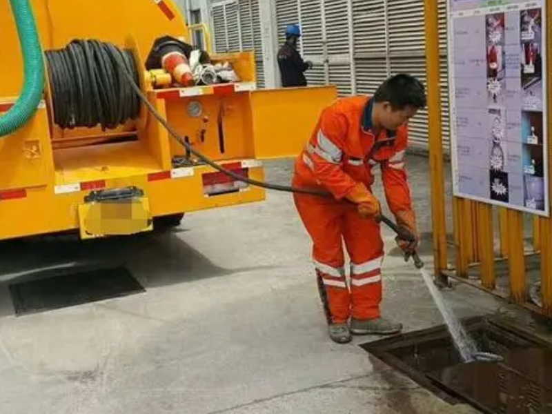 长春专业通下水,掏井地沟水暖安装.高压车吸粪车