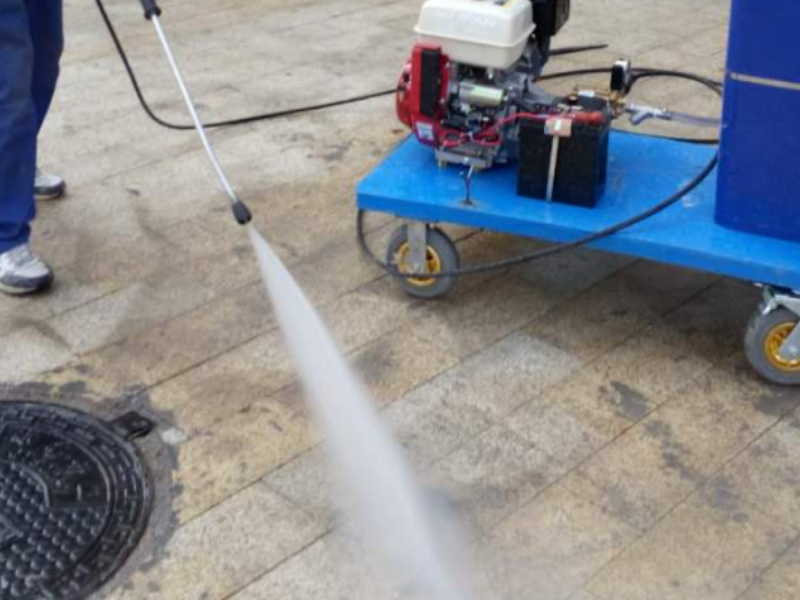 长春高压疏通水车 抽粪吸污车 室外厕所化粪池 地沟